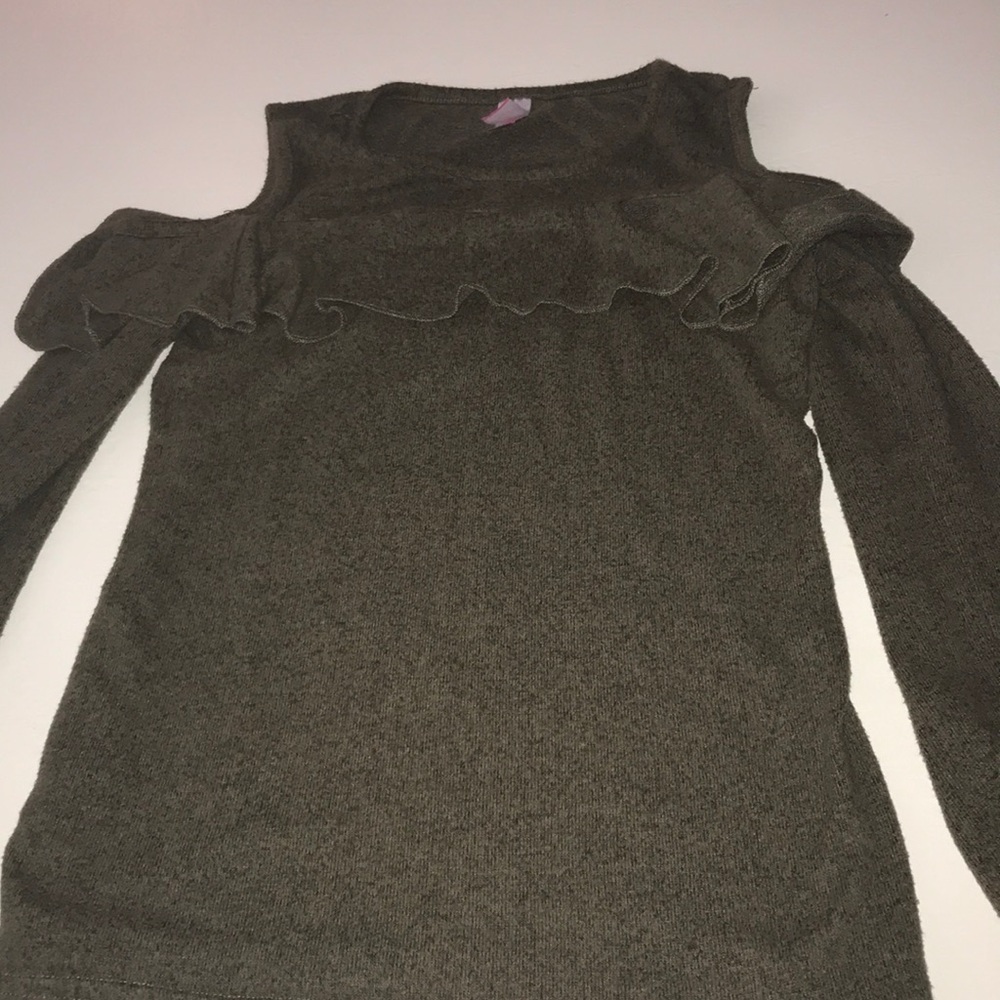 Army green cut off should long sleeve